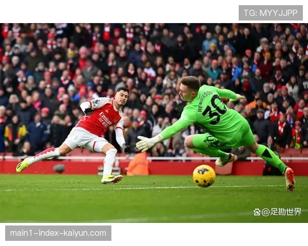 阿森纳3比2险胜凯拉特 以全胜战绩创改制后新纪录